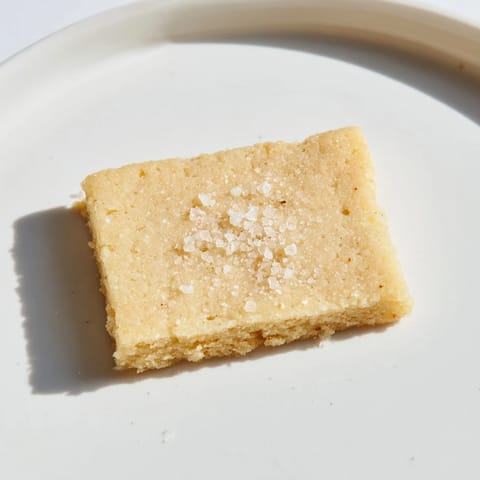 Classic buttery shortbread cookies